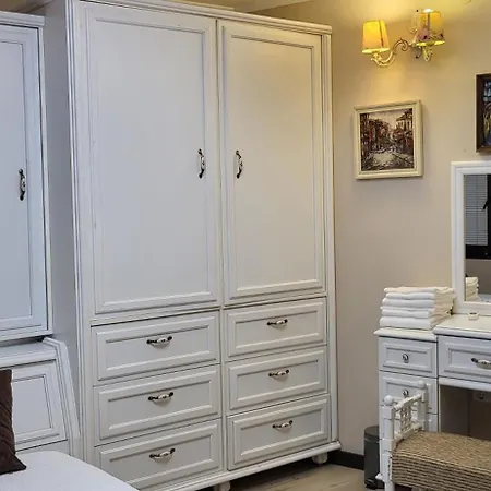 къща ,,велбъжд,, Apartman *