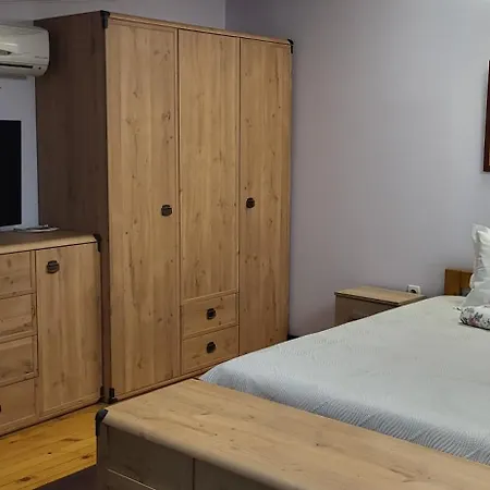 Apartman къща ,,велбъжд,,